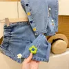 Jeans 2023 mode flickor jeans för barn kläder blommor denim byxor hösten baby flicka raka byxor 1-6 år barn harem jean