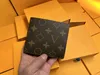 Carteras de diseñador de alta calidad Titular de la tarjeta de flores Cartera Hombres Mujeres Cartera corta Graffiti Cuero Mujer Monedero Moda Titular de la tarjeta de crédito 16 colores Titular de la tarjeta con caja