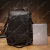 10A+ Högkvalitativa väskor Travel Ryggsäck Mäns affär Fritid Oljevax Dator Handgjorda trender Personlig skolväska läder