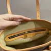 Borsa a secchiello con fiori vecchi Borsa in tela rivestita Cinghie in pelle Fondo con cerniera staccabile Portafoglio con cerniera Borse da donna Borsa classica Tasca tote retrò