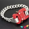 Braccialetti con ciondoli Fibbia rossa sulle montagne russe Bracciali ALYX Uomo Donna 1017 ALYX 9SM Bracciale con firma Catena a maglie in acciaio inossidabile di alta qualità J240118