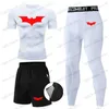 Survêtements pour hommes Chemise de course à séchage rapide Hommes Rashgard Fitness Sport Gym T-shirt Superhero Set Gym Vêtements Entraînement T-shirt à manches courtes pour hommes T240118