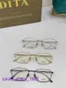 Designer mode solglasögon online -butik fulla herr- och kvinnors glasögonfärgramar bakade ram myopia glas pure titanium guld med gigt box vu4l