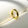 Hommes Plaine Bague Minimaliste Doux Amour Anneaux Couple Designer Marque CE Or Argent Bijoux Cadeau D'anniversaire Hommes Et Femmes Ornements De Sens Avancé