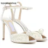 Jc jimmynessity choo robe mariage sacora chaussures nuptiales élégantes sandales blanches perles en cuir marques de luxe hauts