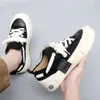 Wu Jianhao xVESSEL Smilence Zapatos de lona vulcanizados ocultos para hombre Algodón de azúcar Mujeres Suelas gruesas Parejas aumentadas Zapatos de mendigo de pan