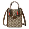 Akşam çantaları2024 yeni moda vintage yüksek doku çantası kadın çanta banliyö omuz çantası crossbody büyük kapasite çantası lüks moda yq240118