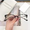 サングラスデザイナーCC女性レトロピンクフレーム特大カスタムアンチブルー処方メガネ1.67フォトクロミックレンズとオリジナルケースの女性用の豪華な色合い