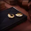 Luxury Designer Stud High-End Letter Boutique smycken Valentine Wedding Presents Heart Earrings 18k Gold Diamond Earring Women 1GF7H