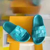 Ciabatte piatte estive da lettera di alta qualità per sandali da uomo pantofola Scarpe da spiaggia casual colorate in gomma Verde blu arancione Scivoli di design di lusso da donna Scuff Taglia grande 35-46