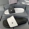 Modepoolbilder Slid Sliders Paris Slides Sandaler Slyckor för män Kvinnor Hot Designer Unisex Pool Beach Flip Flops Storlek 35-46