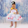 Vestidos florais brancos para meninas, um ombro em camadas, tule colorido, princesa, vestidos de baile, crianças pequenas, festa de primeiro aniversário, vestido de filha e mãe CF023