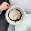 Diseñador Sombrero de pelo de conejo Versátil para mujeres Otoño e invierno Gorros de pescador de felpa Sombreros de cubo Mantener caliente Gorro de lavabo Tendencia de moda Vestir