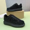 Zapatillas de deporte para mujer, diseñador de cristal, zapatillas de deporte de gran tamaño, tendencia de moda para hombres, diseñador de marca famosa, zapatos para caminar bicolores, las tendencias de zapatos de vestir finos van con todo