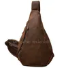Hög kvalitet för mäns bröstväska handgjorda män galna hästkohud äkta axel crossbody läderväskor 10a+