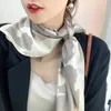 Szaliki 90 cm * 90 cm szalik szalik szal z nadrukiem jedwabny filc scarf scarf dama headscarf kwadratowy szalik dama szalik J0107 J240118