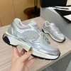 Biała różowa podwójna platforma sneakerów CC But Kobieta Man Man Designer Casual Shoe Luksusowy trener Sport Run Shoe Channel skórzany zamsz na płótnie Srebrne złote buty