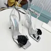 골드 샌들 디자이너 하이힐 여성 꽃 모조 다이아몬드 장식 정사각형 헤드 오픈 발가락 신발 신발 특허 가죽 패션 여름 파티 웨딩 신발