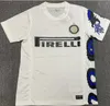 Sneijder Zanetti Classic Inter Retro Soccer Jerseys Djorkaeff Milito Baggio Pizarro Djorkaeff Adriano Milan Football Shirt 01 02 03 04 07 08 09 10 11 2001 2002 2002 2003