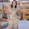 Lowes European Fashion Sport-Set Damen Herbst/Winter 2023 Neues Design Sense High Neck Hooded Sweetheart Pants Zweiteiliges Set Trendy B3U8