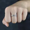 Pierścienie klastra Delikatne proste mini rozmiar wielkości wielokrotnie z okrągłym pierścieniem z palec cyrkonowych torowanie błyszczącego złota