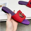 2024 sandálias de designer de alta qualidade mulheres slides interlocking cut-out sapatos senhora flip flops deslizamento em chinelos de luxo g famosos apartamentos sapatos plataforma couro genuíno