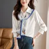 Camicette da donna Camicetta bianca Camicie da donna 2024 Primavera Elegante designer in stile coreano Colletto rovesciato Top slim Camicia casual semplice con bottoni