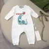 Designer Baby Onesies Lente En Herfst Babykleding Meisjes Rompertjes Merk Letter Print Body Kleding Jumpsuits Romper Outfit SDLX Geluk