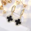 boucles d'oreilles étalon de luxe des femmes duigner Clover 18k Gold plaqué agate rogne d'oreille jour de mariage cadeau de mariage bijoux