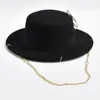 Moda Desige Fedora Chapéu Para Mulheres Homens Metal Chain Decor Jazz Party Church Caps 240117