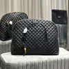 High capacity luggage Designer bag Women's es quilted leather travel bag Luxurys handbag large Tote Black duffle bag mens Crossbody satchel Shoulder weekender bags