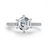 Band Ringen 2022 Augustus Collocctions Stenen Ringen Voor Vrouwen Charme Zilveren Dunne WeddRDainty Bruid Bloem R MM22 J240118