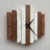 Horloges de table de bureau Horloge murale en bois de style européen rustique Creative rétro salon horloge table fond décoration murale horloge murale YQ240118