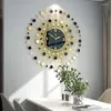 Horloges murales lumineuses horloge de luxe suspendue salon créatif maison à la mode et minimaliste art