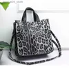 Shoppingväskor mode läder handväskor för kvinnor retro leopard zebra djur tryck handväskor dam stor kapacitet på axel shopping väskor q240118