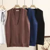 4xl Spring Women Sweater Vest Plus Size Pullover Fashion Casual Clothes Sleeveless V-Neck Covering Garn Sticking Curve Jumper 240117