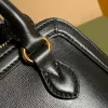 أسلوب جديد مزود بأشرطة جلدية قابلة للإزالة ، يمكن أن يحسن مزاج الشخص بأكمله حقائب النساء 640716 حقيبة رشيقة