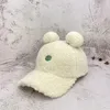 Kış Kadın Beyzbol Kapağı Moda Pompom Sıcak Peluş Top Kore Kadınları Kara Casqutte Gorras 240117