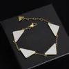 Bracelet d'amour en or 18 carats, Bracelet de styliste de luxe pour fille, triangle, marque classique, bijoux, cadeau de Couple, accessoires de mode