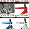 رفوف شاحنة السيارة C68 إطار الكربون 2023 New Road Bike Frameset جميع الأسلاك الداخلية متوافقة مع DI2 Group 700C Frames Handlebar Dro DHM7B