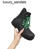 Bombers Klimschoenen BotteggsVenets Puddles nieuwe Designer Dames Desert Martin Puddle Bomber Leren Laars Vrouwelijke Ruwe Hak Ronde Kop Schoen 2022 top qualitywqw