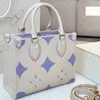 New Tote Bags Large Capacity Totes Fashion Shopping Bags Leather Designer Bags Embossed Flower Women Handbag Purses Shoulder Bag Cross Body Bag Pink Blue Purse Green