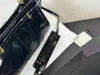 Hochwertige Luxus-Casual-Designer-Tasche Umhängetaschen Damenhandtasche tragbare Umhängetasche Leder-Schultergurte Ölwachs-Haut-Unterarmtasche HDMBAGS2023