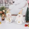 Fournitures de jouets de Noël Nouvelles fournitures de décoration de Noël Ornements de décoration de fenêtre Posture assise Jouet en peluche blanc Vieil homme Bonhomme de neige Dollvaiduryb