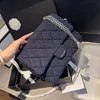 Camellia Patroon Ontwerper Dames Denim Klassieke Flap Bag Zilver Hardware Liefde Hart Gesp Metalen Ketting 25cm Blauw Medium Schouder Cross Body Handtas Zacht Luxe Portemonnee