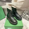 Designer New Leather Therow Boots skor äkta lyxdesigner Klassisk dubbel bokstav diamantgitter Keen High Boots dragkedja Flat Bottom Martin Boots