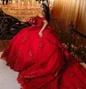 2024 Bourgogne Sexy Quinceanera klänningar från axelpaljetterade spetsapplikationer kristallpärlor paljetter söt 16 festklänning vestidos de 15 prom party klänningar