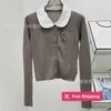 Giacche da donna firmate stile MIU, collo a bambola, lavorato a maglia, sottile cardigan con protezione solare per donne dolci e che riducono l'età, piccolo scialle con svuotamento 23 inizio autunno 3FQC