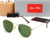 2024 Hombres Marca clásica Gafas de sol retro Diseñador Gafas Ray Marco de metal Diseñadores Gafas de sol Prohibiciones Bandas de mujer con lentes de vidrio de caja