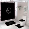 Set di tende da doccia stampate con lettera classica all'ingrosso Set di tappeti di design Set di 4 pezzi Coprisedile per WC Tappetino per bagno Tappetini antiscivolo Set Quatily